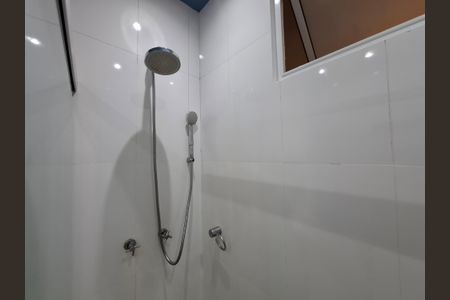 Apartamento à venda com 128m², 3 quartos e sem vaga Apartamento à venda com 128m², 3 quartos e sem vagaBanheiro da suíte