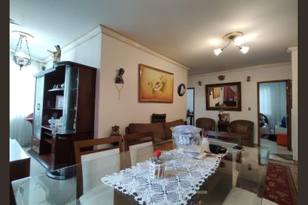 Apartamento à venda com 94m², 3 quartos e 1 vagaSala