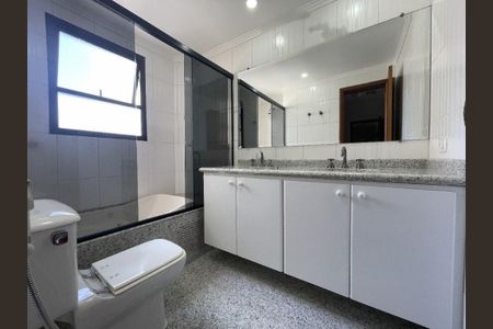 Apartamento à venda com 177m², 4 quartos e 3 vagas