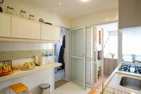 Apartamento à venda com 112m², 3 quartos e 2 vagasCozinha