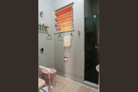 Apartamento à venda com 115m², 3 quartos e sem vaga Apartamento à venda com 115m², 3 quartos e sem vagaBanheiro