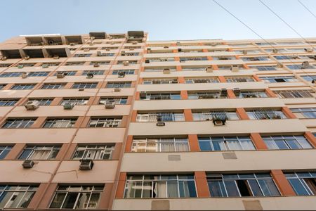 Apartamento à venda com 115m², 3 quartos e sem vaga Apartamento à venda com 115m², 3 quartos e sem vagaFachada