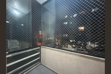 Apartamento à venda com 79m², 2 quartos e 1 vagaSacada da Sala