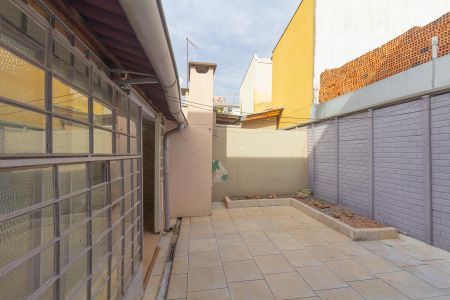 Casa de condomínio à venda com 55m², 2 quartos e 2 vagas Casa de condomínio à venda com 55m², 2 quartos e 2 vagasÁrea externa