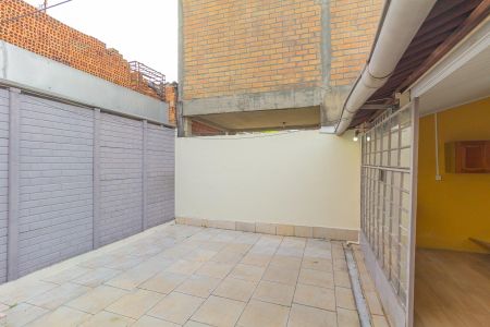 Casa de condomínio à venda com 55m², 2 quartos e 2 vagas Casa de condomínio à venda com 55m², 2 quartos e 2 vagasÁrea externa