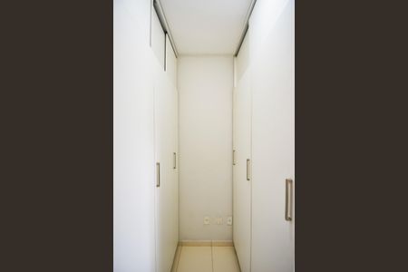 Apartamento à venda com 112m², 2 quartos e 1 vagaQuarto de Serviço