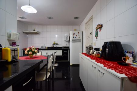 Apartamento à venda com 112m², 2 quartos e 1 vagaCozinha
