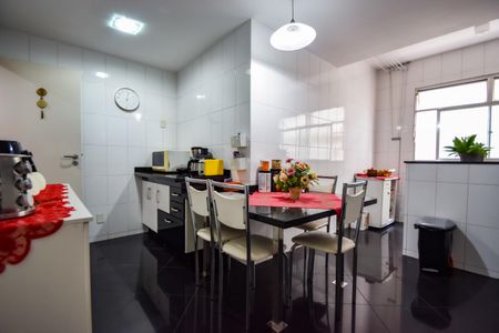 Apartamento à venda com 112m², 2 quartos e 1 vagaCozinha