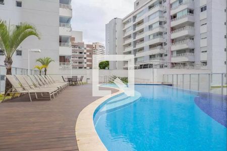 Apartamento à venda com 64m², 2 quartos e 1 vaga Apartamento à venda com 64m², 2 quartos e 1 vagaPiscina