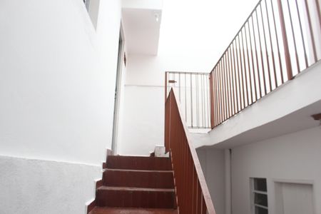 Casa à venda com 120m², 1 quarto e 2 vagasEscada