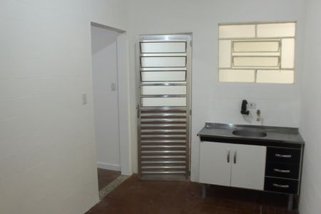 Casa à venda com 120m², 1 quarto e 2 vagasCozinha