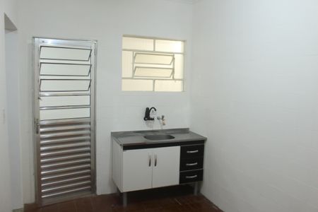 Casa à venda com 120m², 1 quarto e 2 vagasCozinha