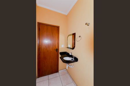 Casa à venda com 125m², 3 quartos e 2 vagasBanheiro Social