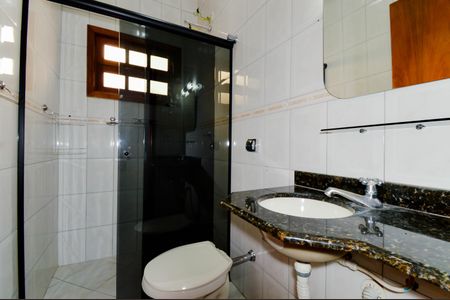 Casa à venda com 125m², 3 quartos e 2 vagasBanheiro/Suite
