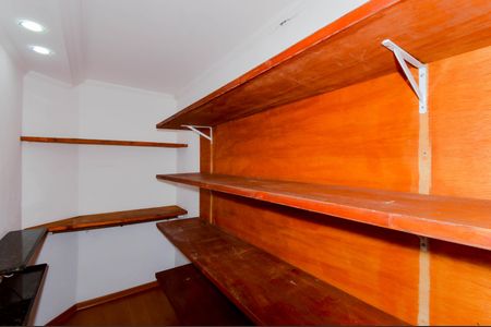 Casa à venda com 125m², 3 quartos e 2 vagasCloste/Suite