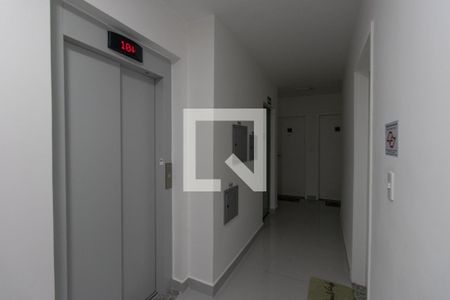 Apartamento à venda com 29m², 1 quarto e sem vaga Apartamento à venda com 29m², 1 quarto e sem vagaÁrea comum