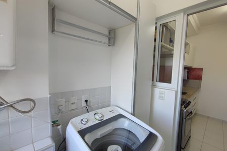 Apartamento à venda com 63m², 2 quartos e 1 vagaÁrea de Serviço