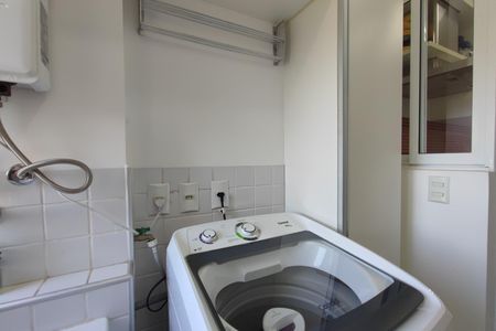 Apartamento à venda com 63m², 2 quartos e 1 vagaÁrea de Serviço