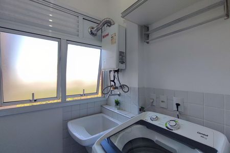 Apartamento à venda com 63m², 2 quartos e 1 vagaÁrea de Serviço