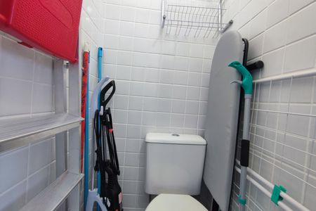 Apartamento à venda com 63m², 2 quartos e 1 vagaBanheiro de serviço