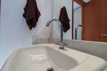 Apartamento à venda com 63m², 2 quartos e 1 vagaBanheiro Suíte