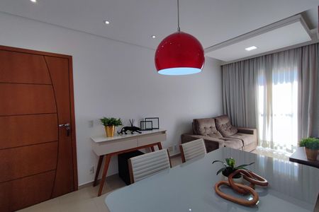 Apartamento à venda com 63m², 2 quartos e 1 vagaSala