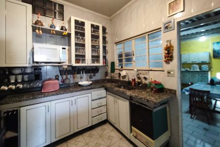 Casa à venda com 380m², 3 quartos e 4 vagasCozinha