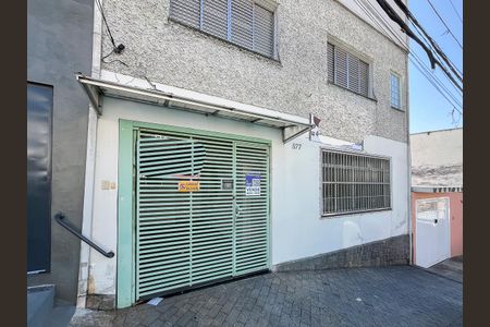 Casa à venda com 98m², 2 quartos e 1 vagaFachada e plaquinha