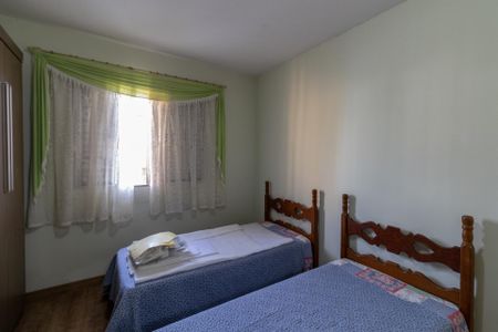 Casa à venda com 450m², 2 quartos e 10 vagas Casa à venda com 450m², 2 quartos e 10 vagasQuarto 1