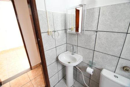 Casa à venda com 150m², 3 quartos e 3 vagasBanheiro
