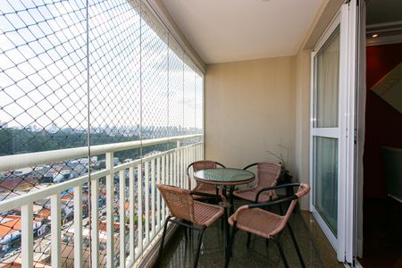 Apartamento à venda com 82m², 2 quartos e 2 vagasVaranda