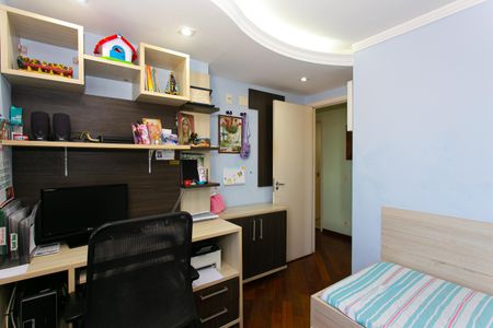 Apartamento à venda com 82m², 2 quartos e 2 vagasQuarto