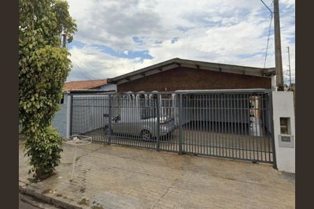 Casa à venda com 220m², 4 quartos e 2 vagas Casa à venda com 220m², 4 quartos e 2 vagasFoto 22