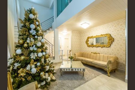 Casa de condomínio à venda com 360m², 4 quartos e 4 vagas