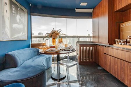 Studio à venda com 32m², 1 quarto e 1 vaga Studio à venda com 32m², 1 quarto e 1 vagaVaranda