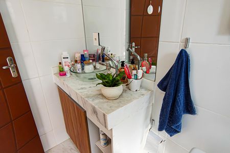 Casa à venda com 150m², 3 quartos e 1 vagaBanheiro - Quarto 3