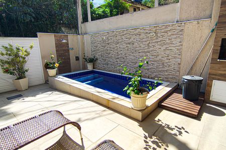 Casa à venda com 150m², 3 quartos e 1 vagaÁrea Gourmet