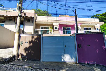 Casa à venda com 150m², 3 quartos e 1 vagaFachada