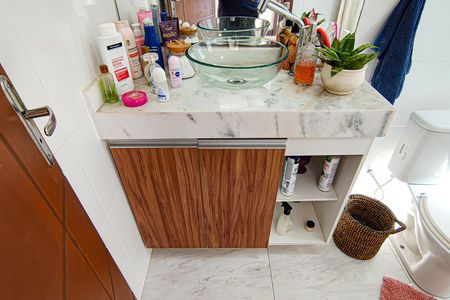 Casa à venda com 150m², 3 quartos e 1 vagaBanheiro - Quarto 3