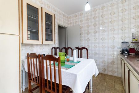Casa à venda com 110m², 2 quartos e 3 vagas Casa à venda com 110m², 2 quartos e 3 vagasCozinha