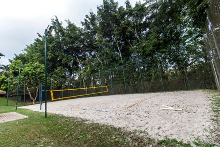 Casa de condomínio à venda com 220m², 3 quartos e 3 vagas Casa de condomínio à venda com 220m², 3 quartos e 3 vagasQuadra Esportiva