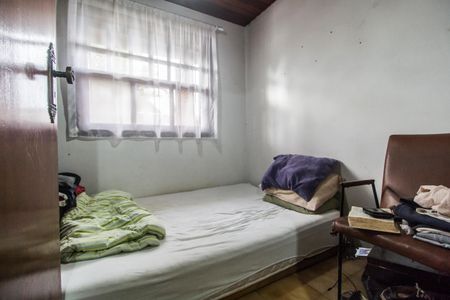 Casa de condomínio à venda com 220m², 3 quartos e 3 vagas Casa de condomínio à venda com 220m², 3 quartos e 3 vagasQuarto de Serviço