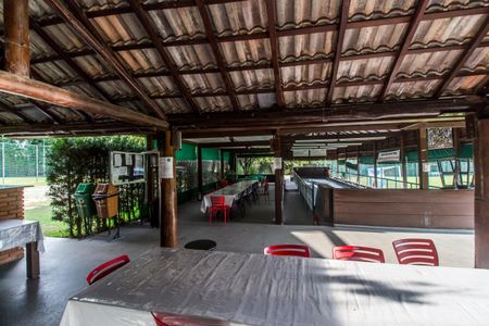 Casa de condomínio à venda com 220m², 3 quartos e 3 vagas Casa de condomínio à venda com 220m², 3 quartos e 3 vagasÁrea comum