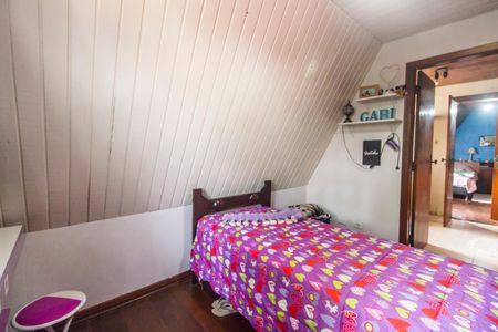 Casa de condomínio à venda com 220m², 3 quartos e 3 vagas Casa de condomínio à venda com 220m², 3 quartos e 3 vagasQuarto 1