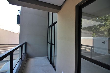 Apartamento à venda com 68m², 2 quartos e 2 vagasSala/Cozinha Sacada 