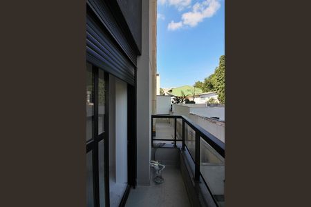 Apartamento à venda com 68m², 2 quartos e 2 vagasQuarto 1 Sacada 