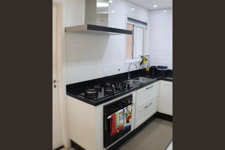 Apartamento à venda com 105m², 3 quartos e 2 vagas Apartamento à venda com 105m², 3 quartos e 2 vagasCozinha