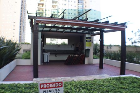 Apartamento à venda com 105m², 3 quartos e 2 vagas Apartamento à venda com 105m², 3 quartos e 2 vagasÁrea comum - Churrasqueira
