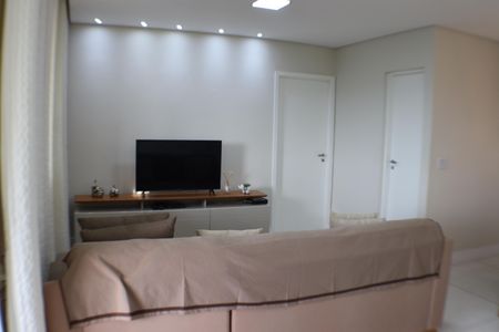 Apartamento à venda com 105m², 3 quartos e 2 vagas Apartamento à venda com 105m², 3 quartos e 2 vagasSala