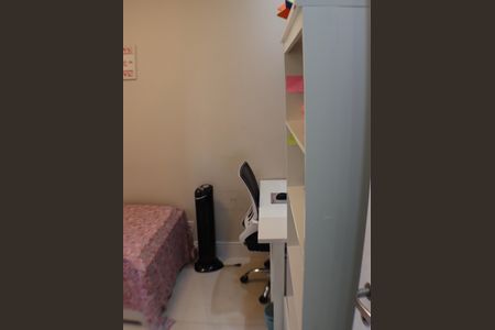 Apartamento à venda com 105m², 3 quartos e 2 vagas Apartamento à venda com 105m², 3 quartos e 2 vagasQuarto 1